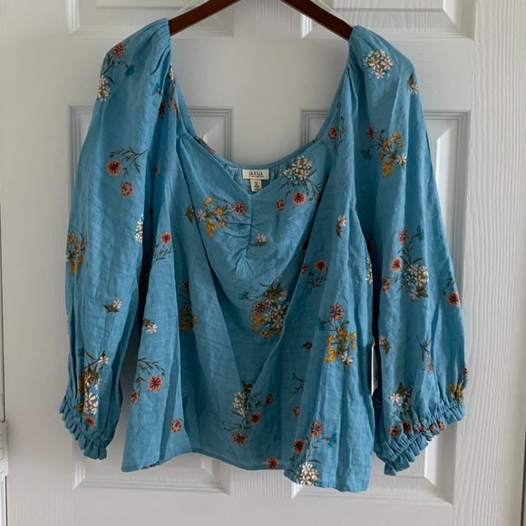 NWT a.n.a Women's Plus Top Blouse, Size 2X - Picture 2 of 12